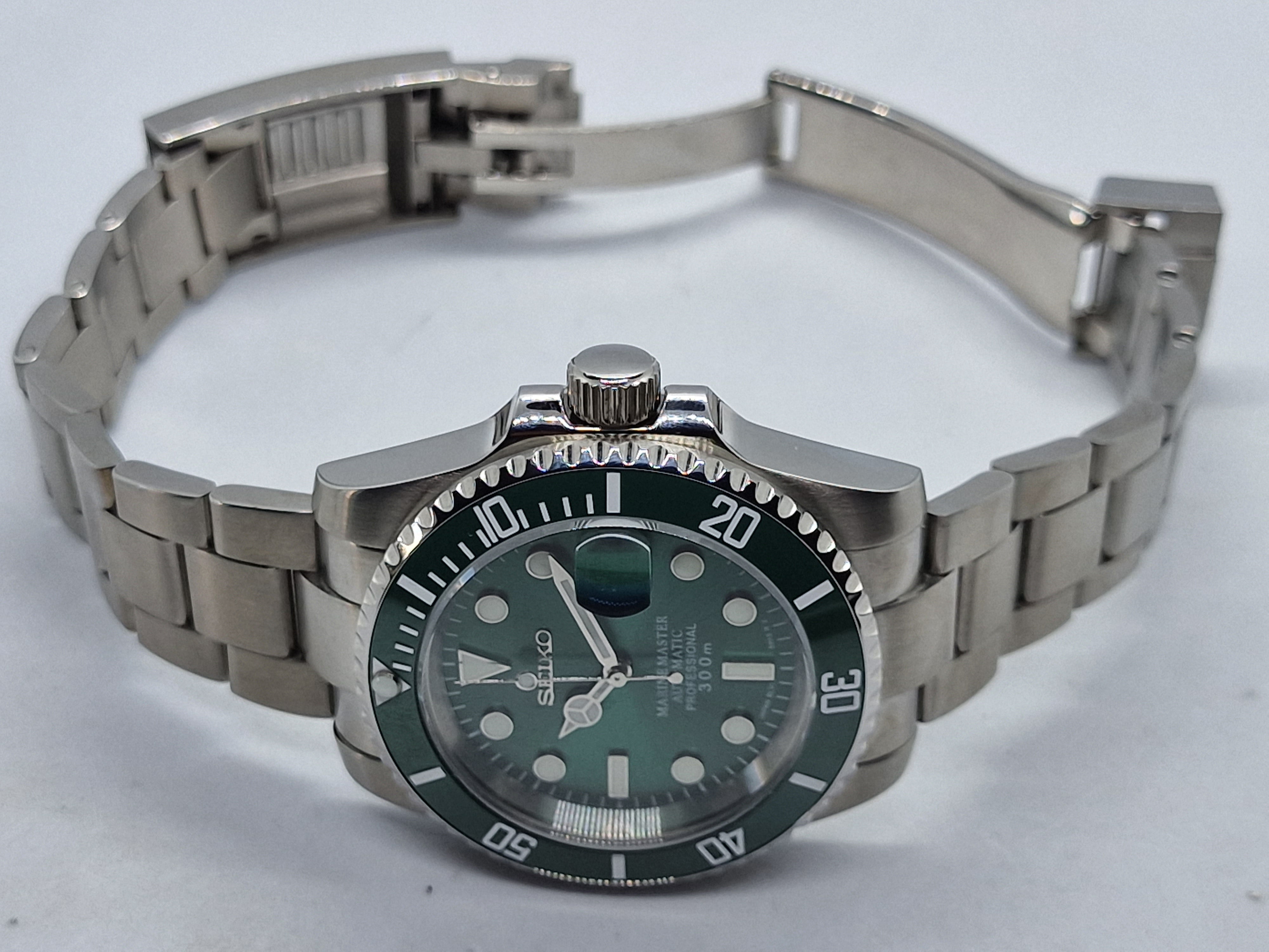 Seiko Mod Hulk Submariner Nh35 Automatic 40mm Custom Ceramic Bezel 