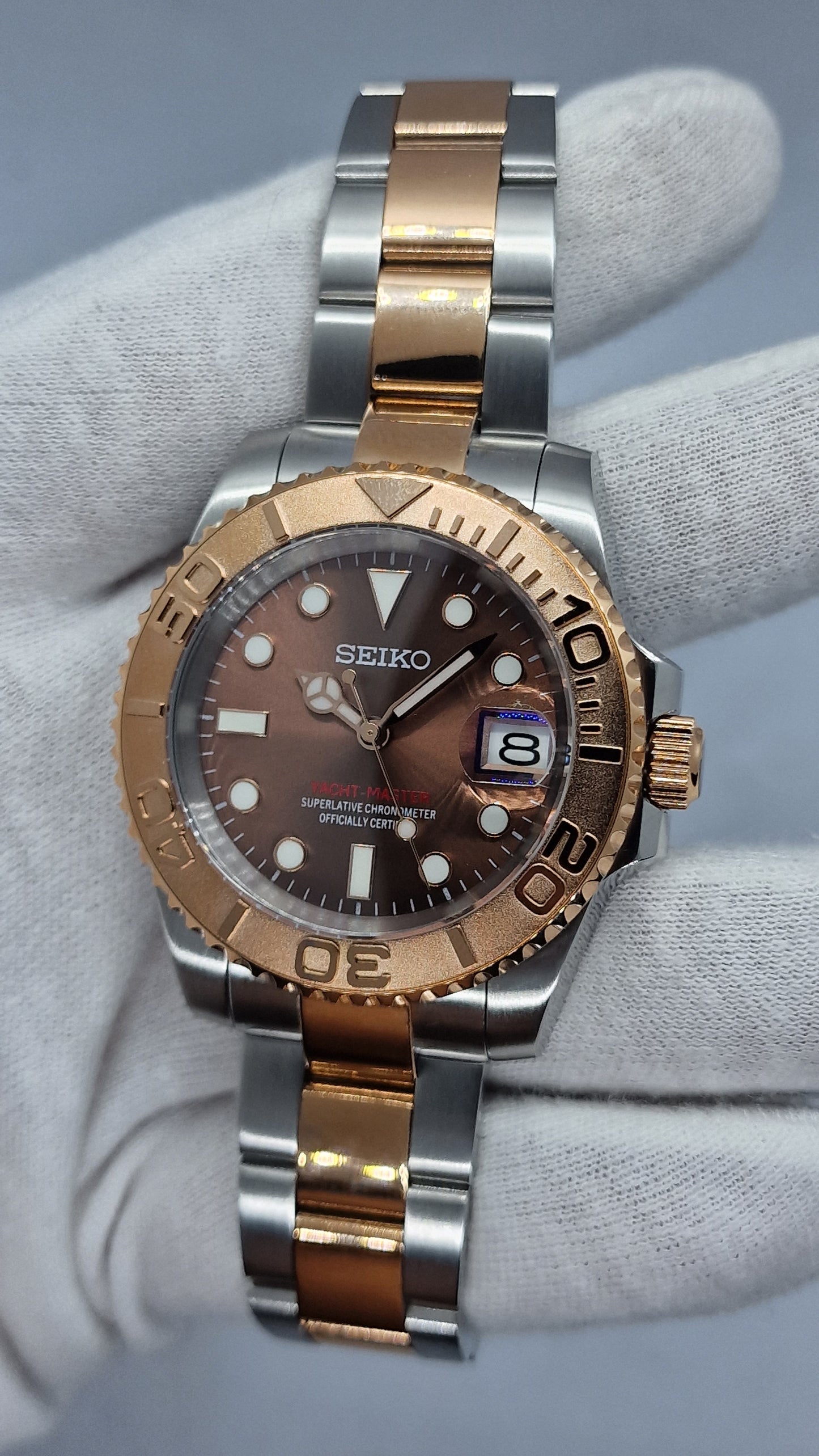 Seiko Mod Yachtmaster Chocolate Steel and Rose Gold Nh35 Automatic 40mm Custom