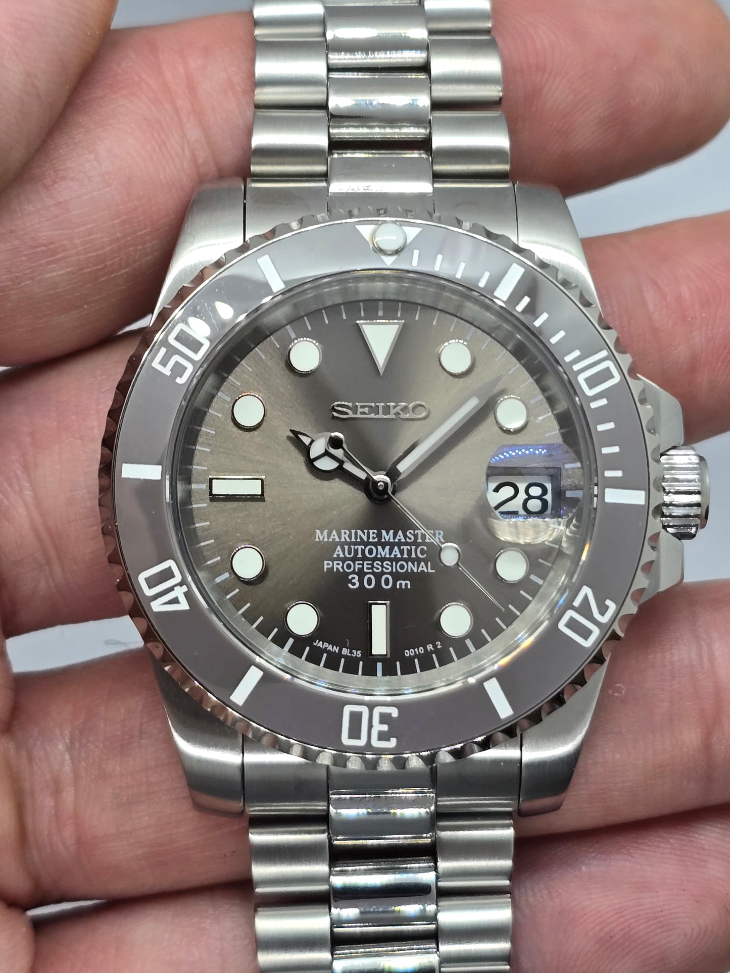 Seiko Mod Submariner grigio Nh35 automatico 40mm lunetta ceramica