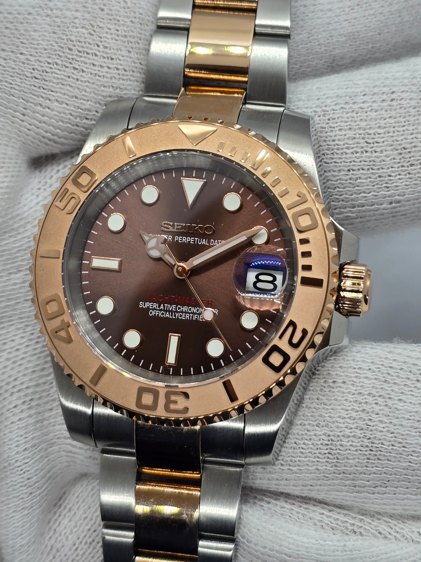 Seiko Mod Yachtmaster Chocolate Steel and Rose Gold Nh35 Automatic 40mm Custom