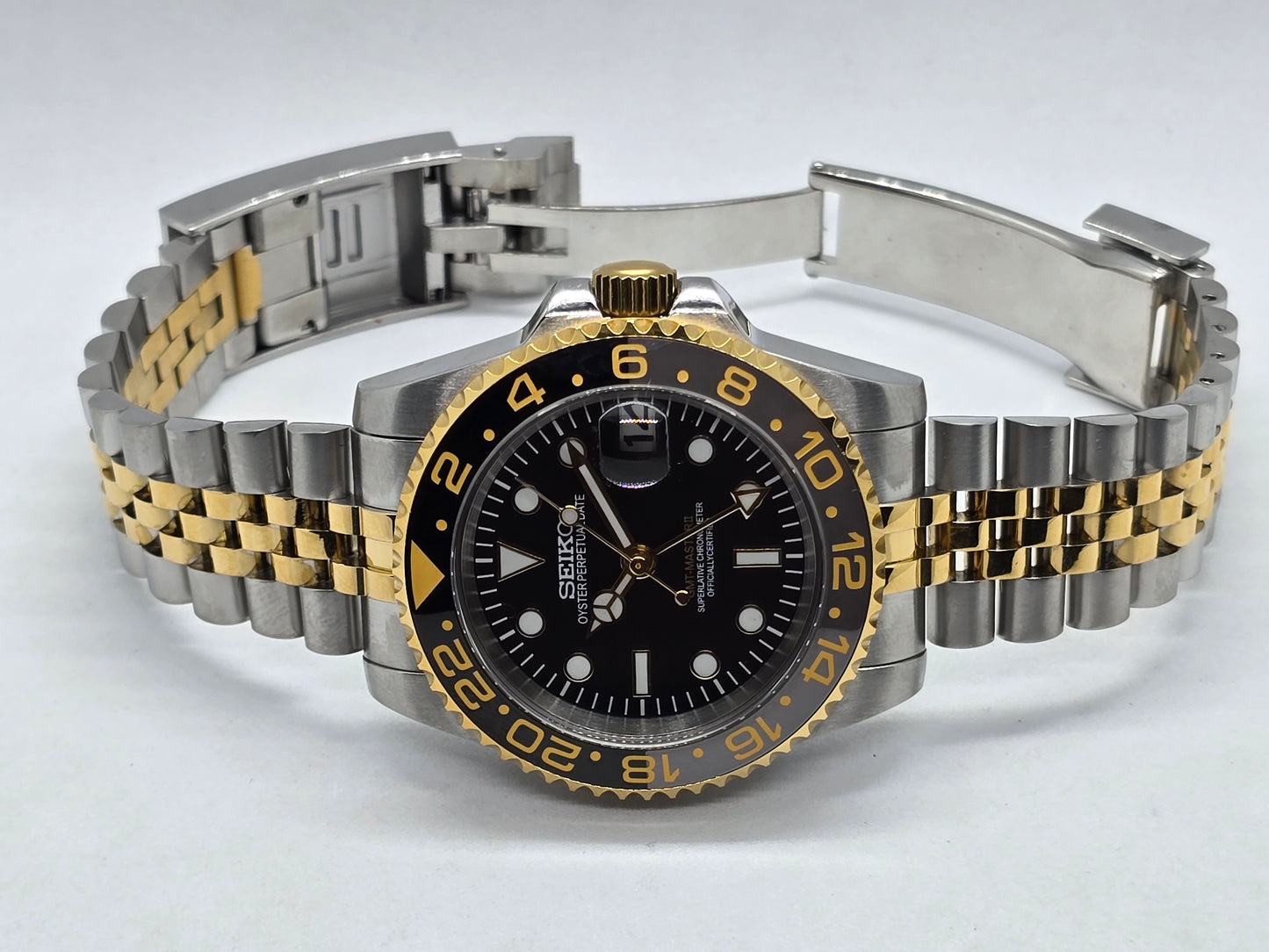 Seiko Mod Gmt acciaio e oro giallo Nh34 automatico 40 mm lunetta ceramica