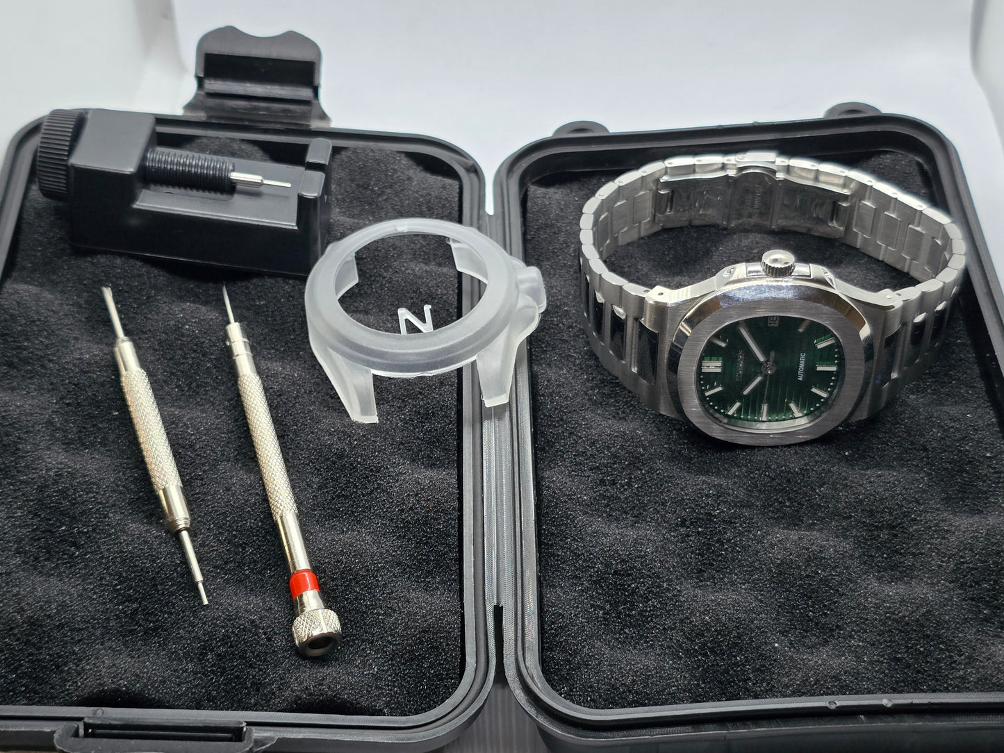 Seiko Mod Nautilus verde Nh35 automatico vetro zaffiro